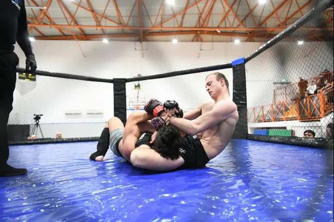 ליהוא הררי, לוחם MMA ישראלי