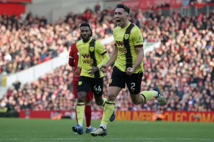 דארה אושיי ברנלי