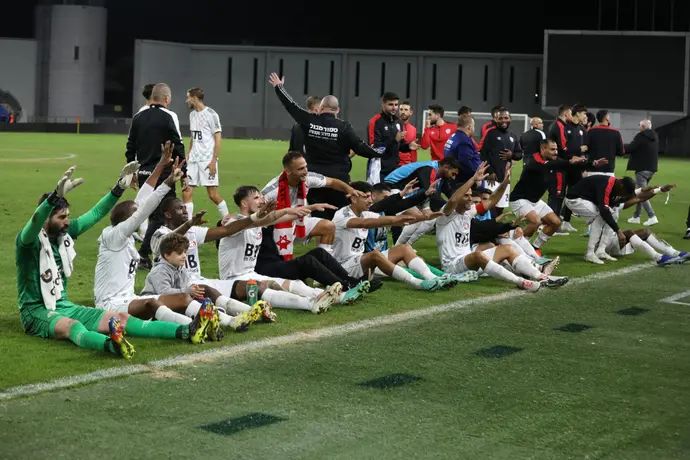 שחקני הפועל חדרה