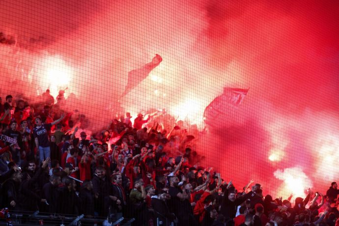 אוהדי הפועל תל אביב פירוטכניקה