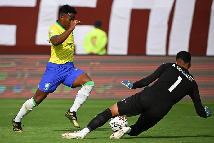 אנדריק במדי נבחרת ברזיל עד גיל 23