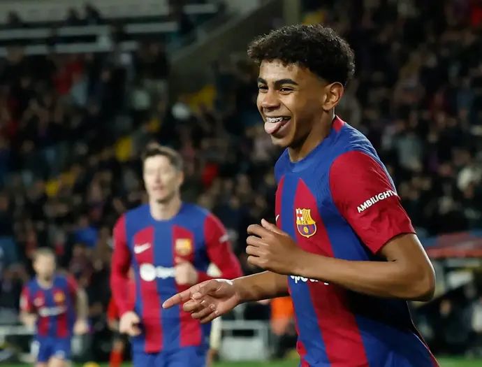 לאמין ימאל, ברצלונה