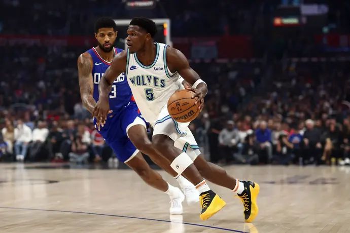 אנתוני אדוארדס מול פול ג'ורג', מינסוטה מול ל.א קליפרס