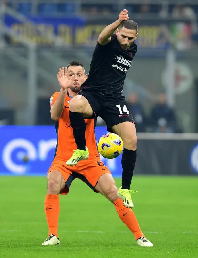 שון וייסמן, סלרניטנה מול שחקן אינטר סטפן דה פריי