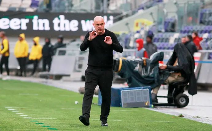 יוסי אבוקסיס מאמן הפועל תל אביב