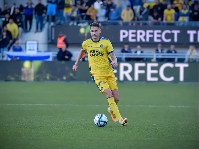 שחקן מכבי תל אביב אנריק סבוריט