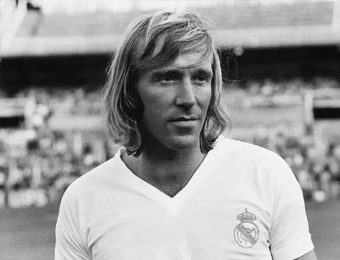 גינטר נצר שחקן ריאל מדריד ב-1973