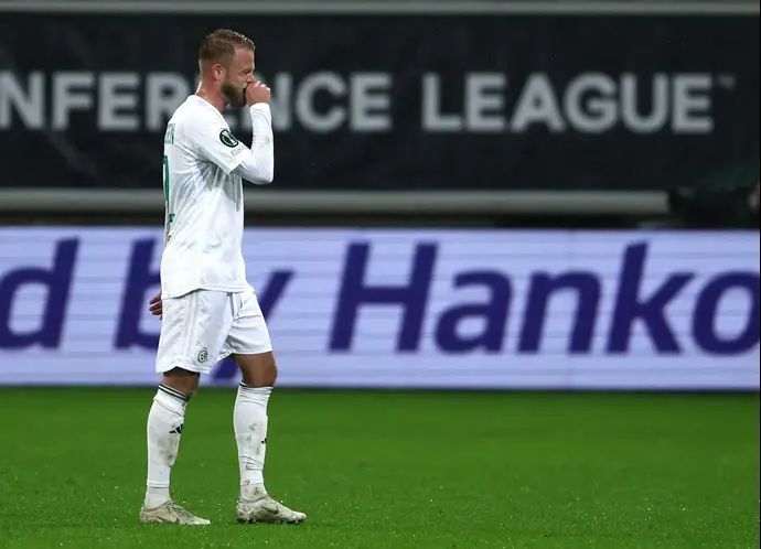 דניאל סונדגרן שחקן מכבי חיפה לאחר הרחקתו