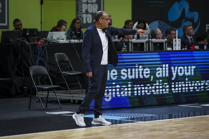 אריאל בית הלחמי מאמן נבחרת ישראל כדורסל