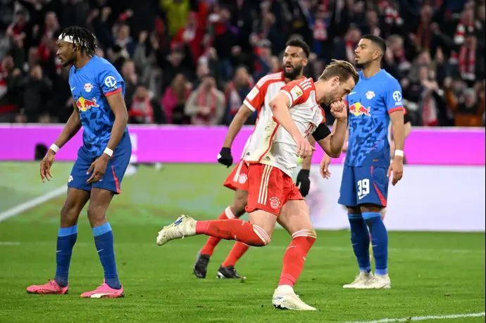 הארי קיין אחרי שכבש שער לזכות באיירן מינכן