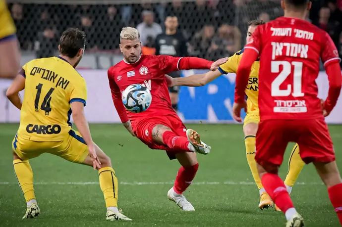 שחקן הפועל באר שבע רותם חטואל