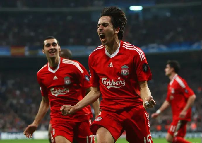 יוסי בניון חוגג במדי ליברפול מול ריאל מדריד