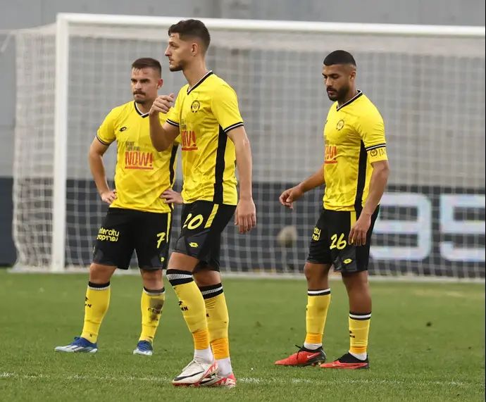 שחקני מכבי נתניה אחמד סלמן, כרם ג'אבר, מקסים פלקושצ'נקו