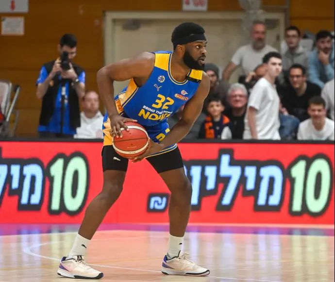 ג'וש ניבו, שחקן מכבי תל אביב