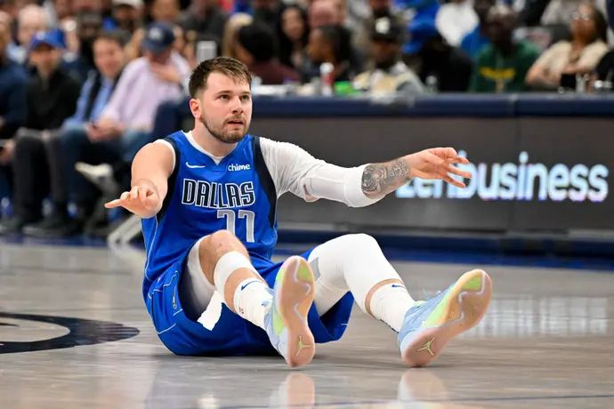 שחקן דאלאס מאבריקס לוקה דונצ'יץ'