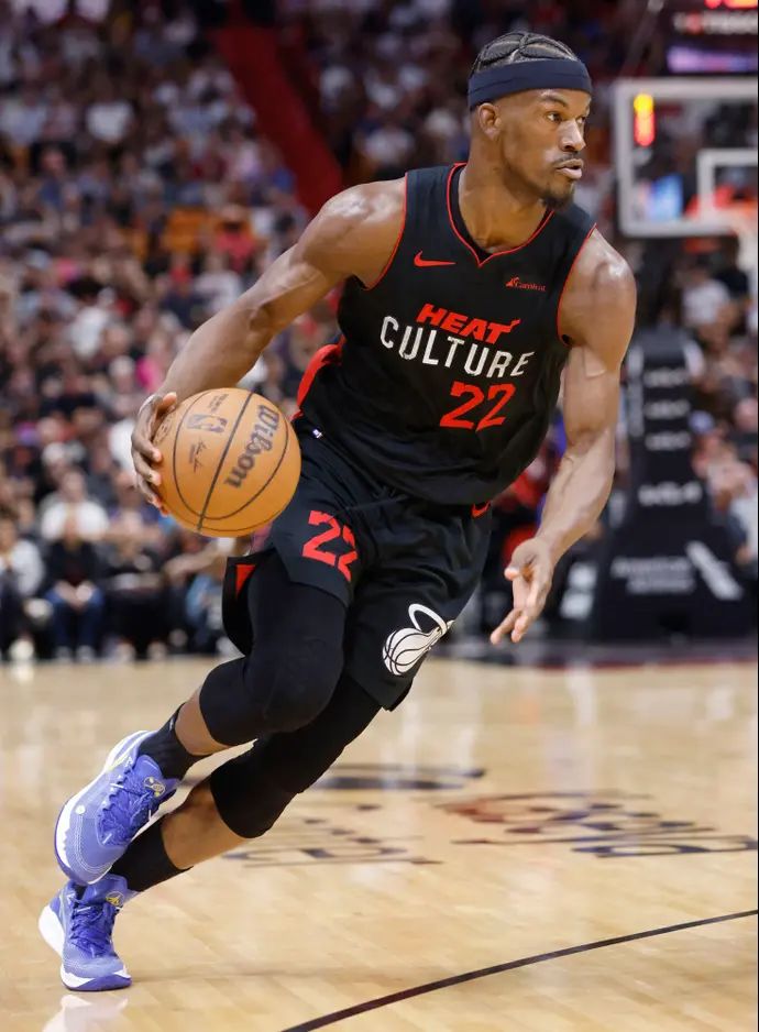 שחקן מיאמי היט ג'ימי באטלר