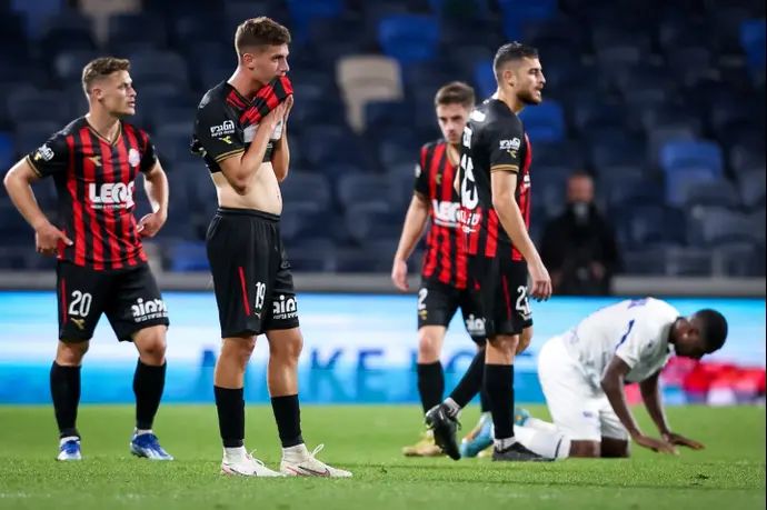 שחקני הפועל חיפה מאוכזבים, בר לין במרכז