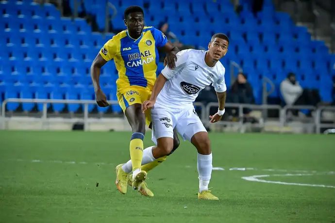 דרק לוקאסן, מכבי תל אביב לצד עידן טוקלומטי, מכבי פתח תקוה