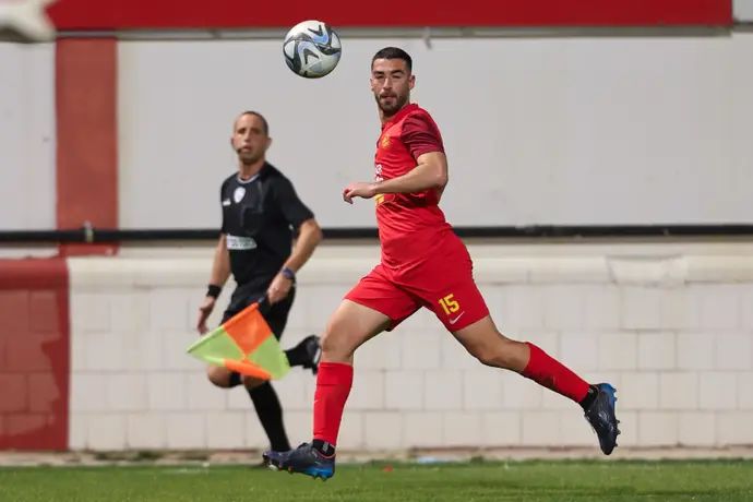 שחקן מ.ס. אשדוד, טום בן זקן