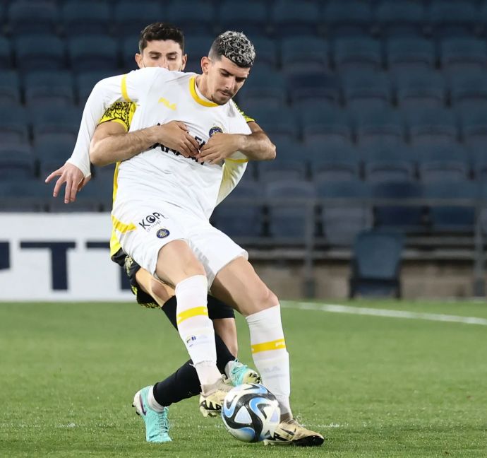 דור תורג'מן, מכבי תל אביב, מול אורי דהן, בית