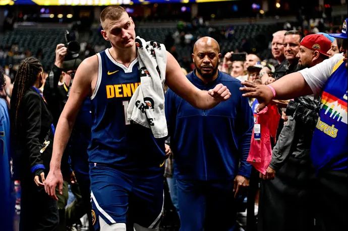 ניקולה יוקיץ', דנבר נאגטס