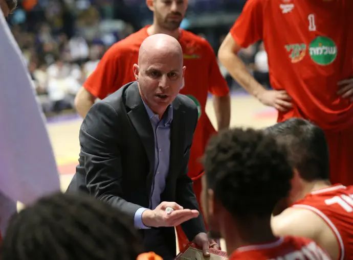 מאמן הפועל תל אביב דני פרנקו