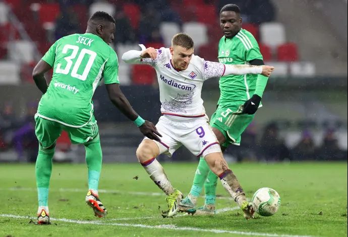 לוקאס בלטראן שחקן פיורנטינה בין שואו, עבדולאי סק שחקני מכבי חיפה