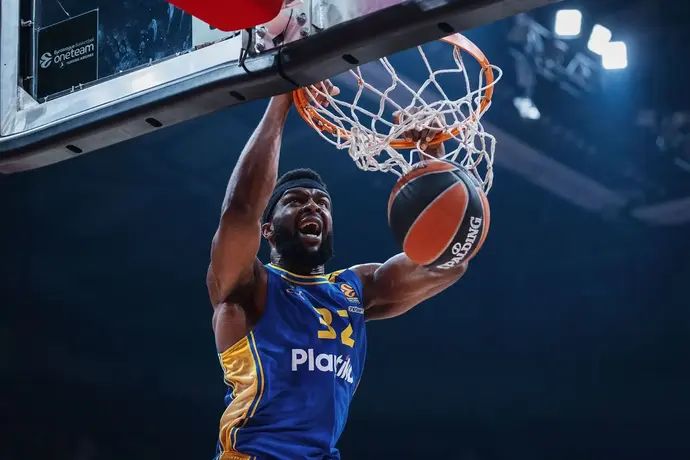 ג'וש ניבו, שחקן מכבי תל אביב