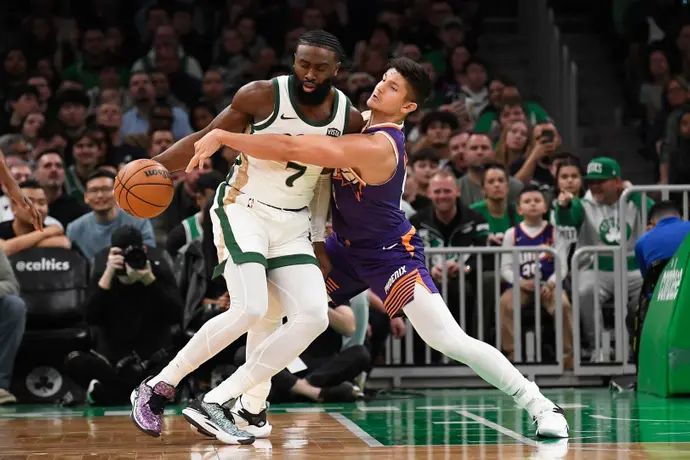 ג'יילן בראון בוסטון נגד פיניקס