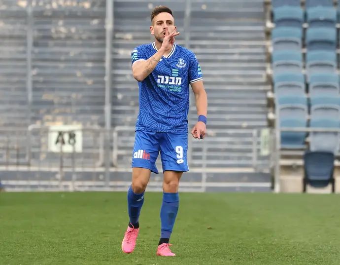 שחקן הפועל פתח תקוה רז שטיין