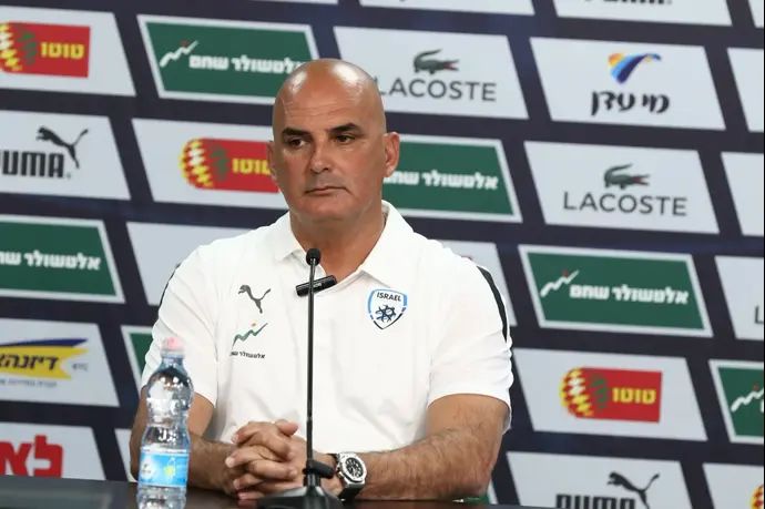 אלון חזן מאמן נבחרת ישראל