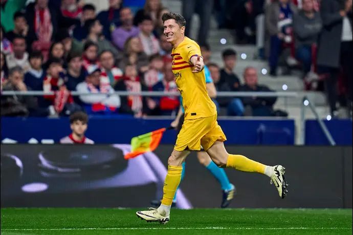 רוברט לבנדובסקי, ברצלונה