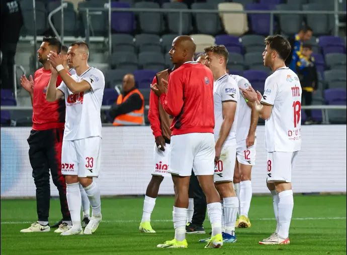 שחקני הפועל חיפה מאוכזבים