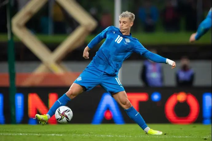 אלברט גודמונדסון, נבחרת איסלנד