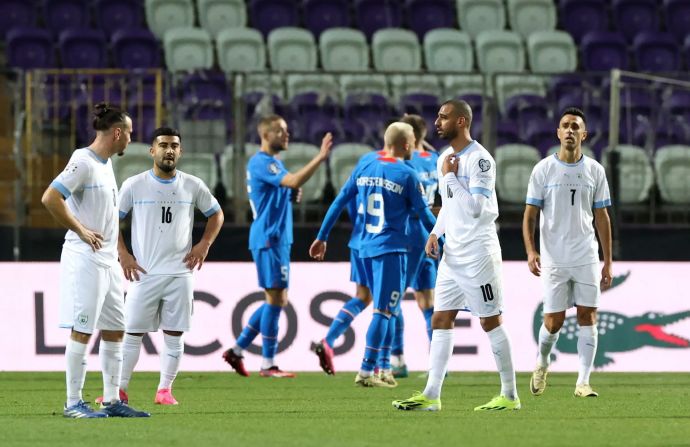 ערן זהבי, מוחמד אבו פאני, רמזי ספורי, שון גולדברג שחקני נבחרת ישראל מאוכזבים