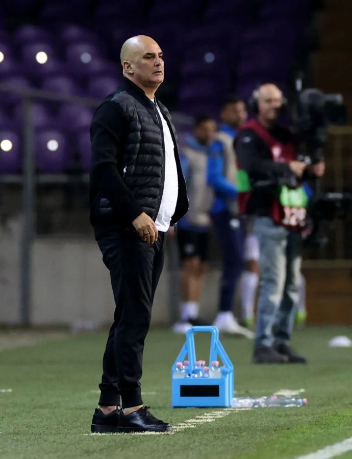 מאמן נבחרת ישראל אלון חזן