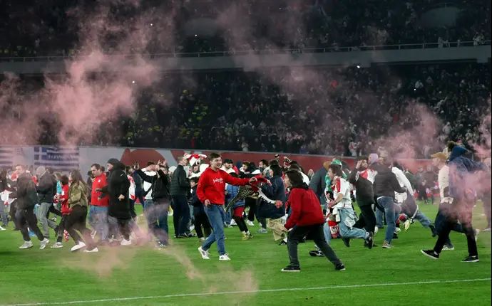 אוהדי נבחרת גאורגיה חוגגים העפלה ליורו 2024