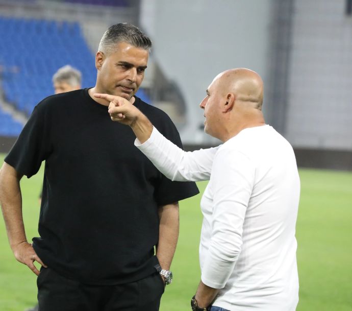 בני לם מאמן הפועל פתח תקוה עם חיים סילבס מאמן הפועל חדרה