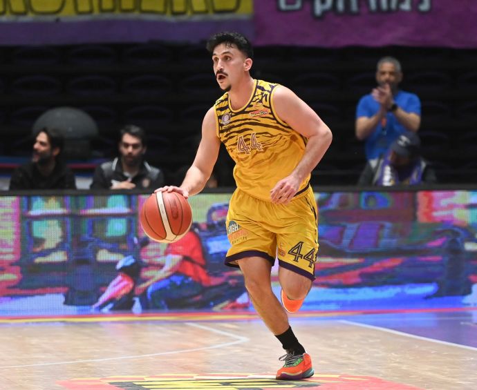 ניב משגב הפועל חולון