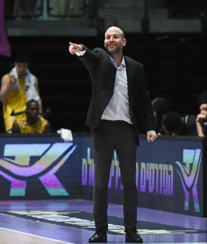 עמית שרף מאמן הפועל חולון