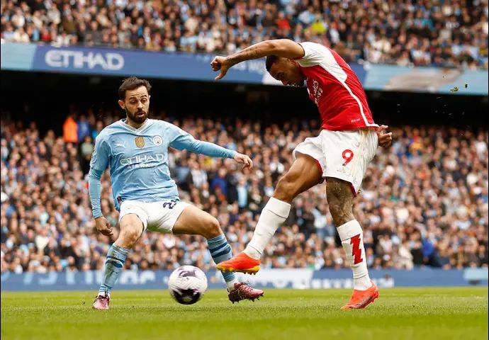 גבריאל ז'סוס, חלוץ ארסנל