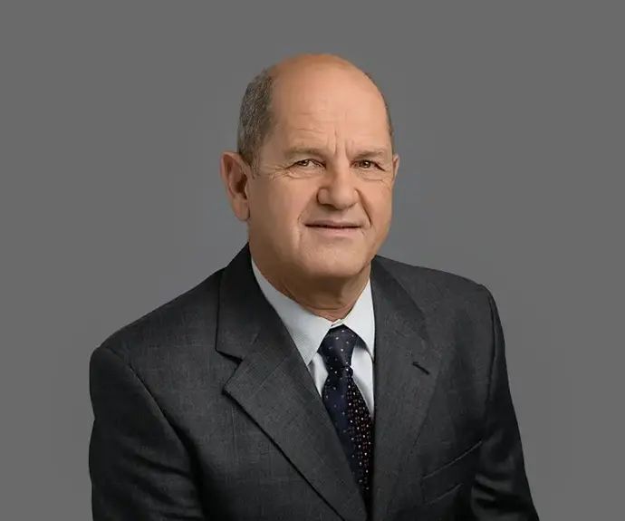 עו"ד יוסי גייר