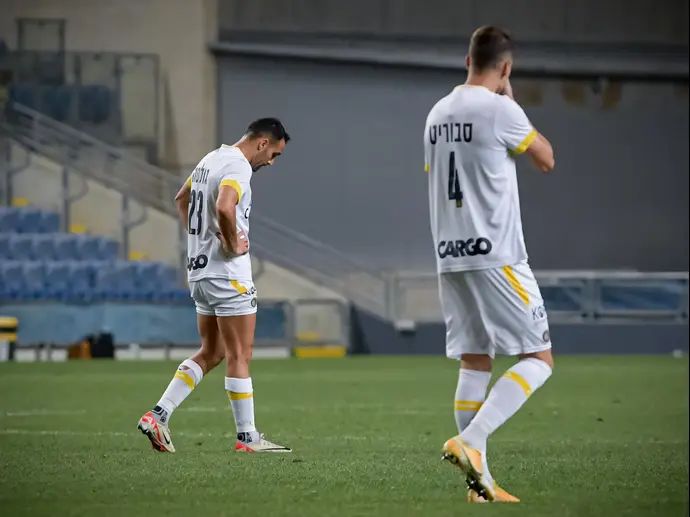 אייל גולסה שחקן מכבי תל אביב מאוכזב