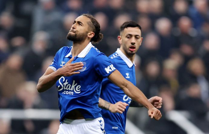 שחקן אברטון דומיניק קלברט-לואין