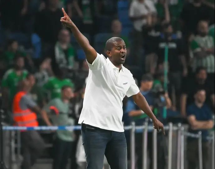 מסאי דגו, מאמן מכבי חיפה