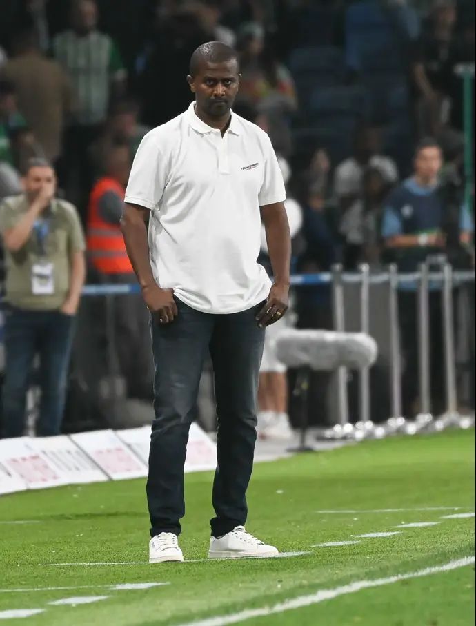 מאמן מכבי חיפה מסאי דגו