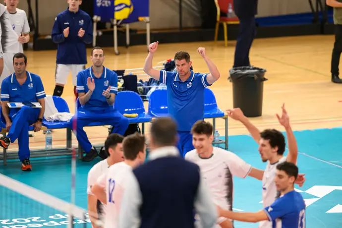 מאמן נבחרת ישראל בכדורעף עד גיל 20, נועם כץ