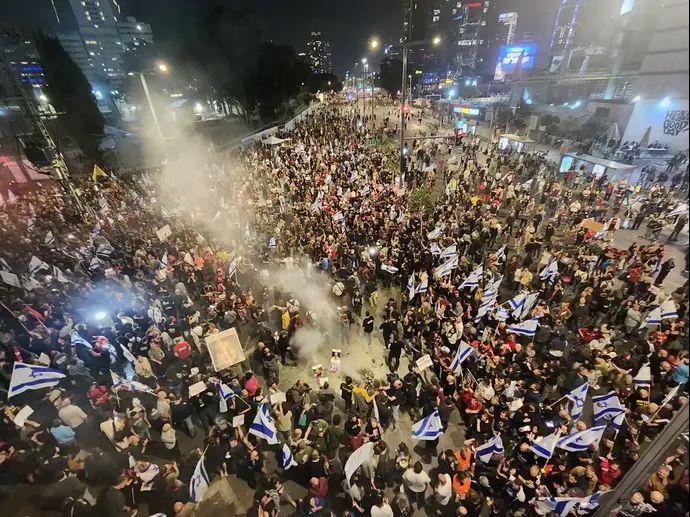 לאחר חצי שנה מחאת קפלן מתחדשת  06 באפריל 2024