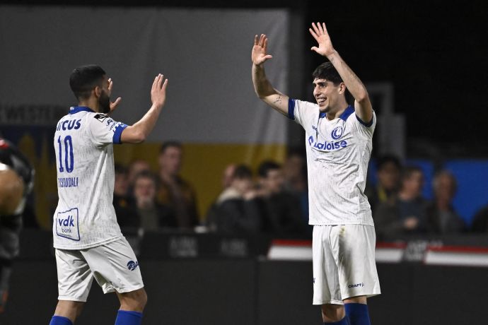 עומרי גנדלמן שחקן גנט חוגג שער