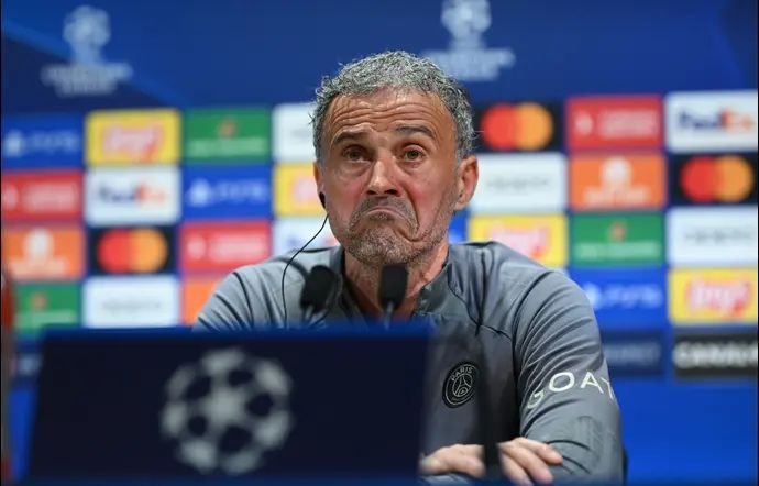 לואיס אנריקהק, מאמן פריז סן ז'רמן